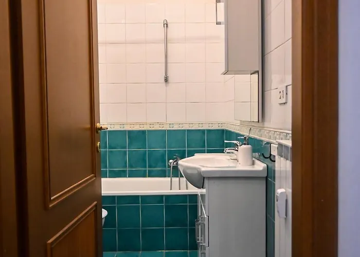Panoramic Loft Near Colosseum And Termini Station - Parking Included