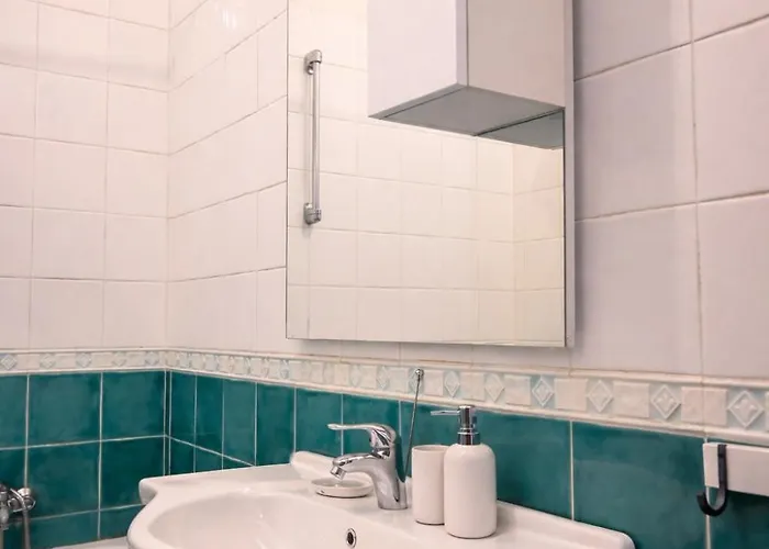 Panoramic Loft Near Colosseum And Termini Station - Parking Included רומא